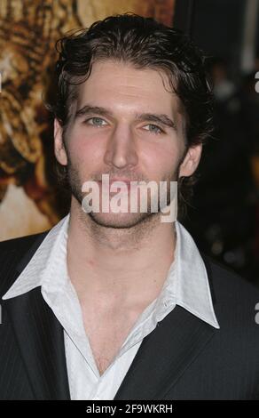 David Benioff bei der Premiere von „Troy“ am 10. Mai 2004 im Ziegfeld Theater in New York City. Foto: Henry McGee/MediaPunch Stockfoto