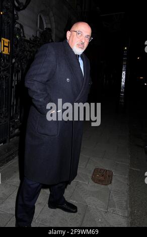 tom Parke Bowles ben Elliot nadim zahawi Brandon lewis waren es Alle im oswald's Restaurant in mayfair zum Abendessen am 14. April 2021 Blitzbilder Stockfoto