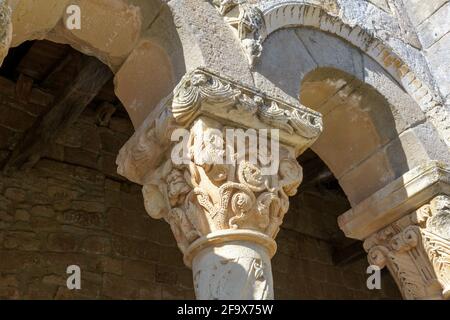 Low-Angle-Aufnahme der Details der Kirche in Burgos, Castilla y Leon, Spanien Stockfoto