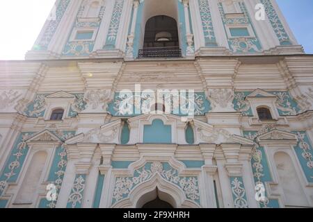 Kiew, Ukraine - 1. April 2021: St. Michaels Golden-Domed-Kloster in Kiew, Ukraine Stockfoto