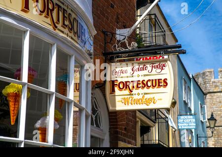 Außenansicht der Fortescues of Windsor Eisdiele in der Church Street, Windsor, Bekshire, Großbritannien Stockfoto