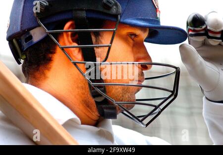 SACHIN TENDULKAR BEI LORDS 20/6/2002 BILD DAVID ASHDOWN.TENNIS Stockfoto