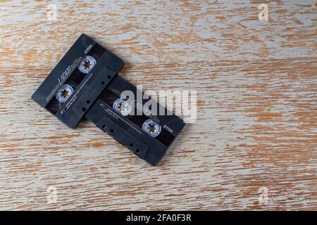 Zwei TDK AD 120-Minuten-Audiokassetten Stockfoto