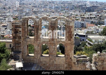 Ansicht der Wand von Odeon von Herodes Atticus liegt am Südhang der Akropolis von Athen, Griechenland Stockfoto