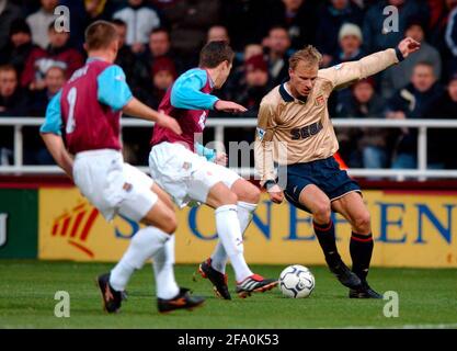 WEST HAM V ARSENAL 15/12/2001 BILD DAVID ASHDOWNFOOTBALL Stockfoto