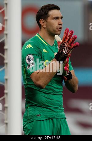 Birmingham, England, 21. April 2021. Emiliano Martinez von Aston Villa während des Spiels der Premier League in Villa Park, Birmingham. Bildnachweis sollte lauten: Darren Staples / Sportimage Stockfoto