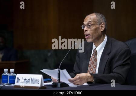 Lateef Mtima, Professor für Recht, Howard University School of Law, erscheint vor einem Senatsausschuss für die Justiz - Unterausschuss für geistiges Eigentum Anhörung zur Verbesserung des Zugangs und der Inklusivität im Patentsystem: Entfesselung AmericaâÂ € Â™s Wirtschaftsmotor im Dirksen Senate Office Gebäude in Washington, DC, USA, Mittwoch, 21. April, 2021. Foto von Rod Lampey/CNP/ABACAPRESS.COM Stockfoto