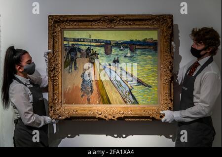 EMBARGOED10.30 22 APR 2021 - LONDON, GROSSBRITANNIEN. April 2021. Vincent van Gogh, Le pont de Trinquetaille, gemalt in Arles, Juni 1888. Schätzung: 25,000,000-35,000,000 Dollar - vor der Eröffnung der Museen: Großartige Werke von Picasso und Mondrian, die im Christie's für die Öffentlichkeit zugänglich sind, gehören zu den Highlights der Abendverkäufe in New York im Frühjahr. Der Zugang zur Öffentlichkeit ist möglich, da sich die neueste Sperre für Coronavirus weiter lockert. Kredit: Guy Bell/Alamy Live Nachrichten Stockfoto