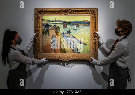 EMBARGOED10.30 22 APR 2021 - LONDON, GROSSBRITANNIEN. April 2021. Vincent van Gogh, Le pont de Trinquetaille, gemalt in Arles, Juni 1888. Schätzung: 25,000,000-35,000,000 Dollar - vor der Eröffnung der Museen: Großartige Werke von Picasso und Mondrian, die im Christie's für die Öffentlichkeit zugänglich sind, gehören zu den Highlights der Abendverkäufe in New York im Frühjahr. Der Zugang zur Öffentlichkeit ist möglich, da sich die neueste Sperre für Coronavirus weiter lockert. Kredit: Guy Bell/Alamy Live Nachrichten Stockfoto