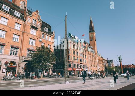 Kopenhagen, Dänemark - 14. September 2019. Innenstadt von Kopenhagen, das Rathaus Bereich. Stockfoto