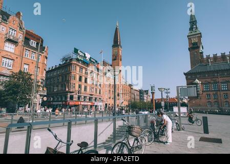 Kopenhagen, Dänemark - 14. September 2019. Innenstadt von Kopenhagen, das Rathaus Bereich. Stockfoto