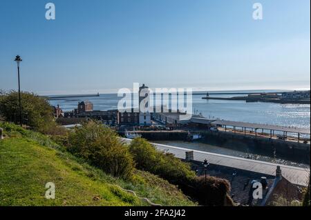 Fish Quay und Leuchtturm mit geringem Licht, North Shields, Tyne and Wear, Großbritannien Stockfoto