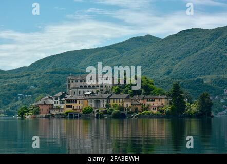 St. Julius Insel am See Orta Stockfoto