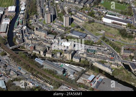 Luftaufnahme des Stadtzentrums von Sowerby Bridge, West Yorkshire Stockfoto