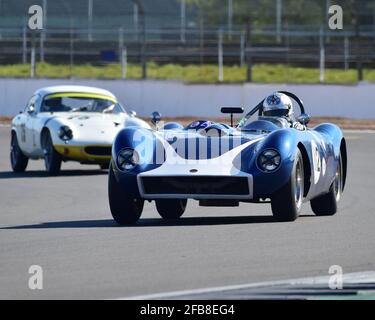 Richard Tyzack, Nick Taylor, Kellison J4R, A sind im Sonnenschein unterwegs, FiSCAR, Hawthorn Trophy Cars, GP Itala Trophy Race Meeting, Silverstone, No Stockfoto