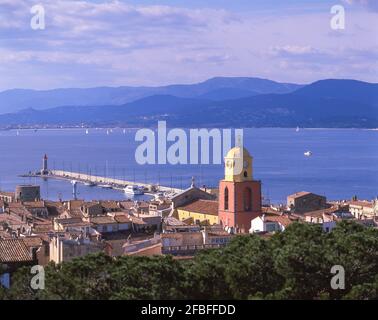 Altstadt und Hafen von Fort, Saint-Tropez, Var, Provence-Alpes-Côte d'Azur, Frankreich Stockfoto