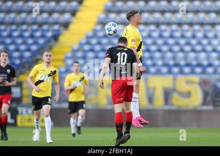 BREDA, NIEDERLANDE - 23. APRIL: Sydney van Hooijdonk von NAC Breda während des niederländischen Keukenkampioendivision-Spiels zwischen NAC Breda und Excelsior in Rat Stockfoto