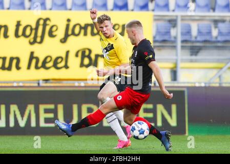 BREDA, NIEDERLANDE - 23. APRIL: Sydney van Hooijdonk von NAC Breda während des niederländischen Keukenkampioendivision-Spiels zwischen NAC Breda und Excelsior in Rat Stockfoto