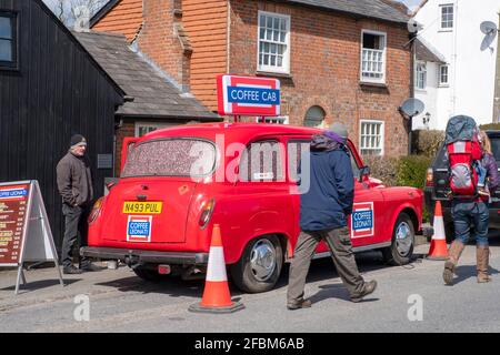 The Coffee Cab, Rushlake Green, beliebt bei Spaziergängern und Spaziergängern, East Sussex, Großbritannien Stockfoto