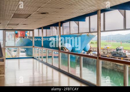 GATUN, PANAMA - 29. MAI 2016: Aussichtsplattform der Gatun Schleusen, Teil des Panamakanals. Stockfoto