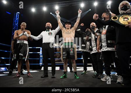 Zagarolo, Italien. April 2021. Michael Magnesi bestätigt IBO-Weltmeister für Super-Federgewichte während der Super Feather IBO 2021-Weltmeisterschaft - Michael Magnesi vs Khamyle Bulana, Boxen in Zagarolo, Italien, April 23 2021 Quelle: Independent Photo Agency/Alamy Live News Stockfoto