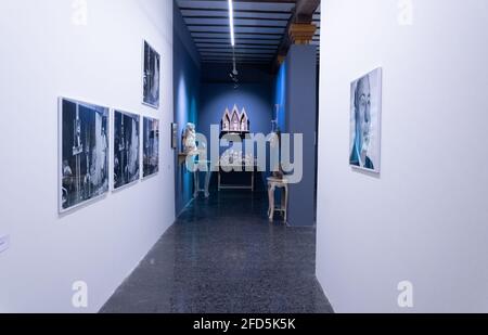 Alappuzha ,Kerala/India-April-23-2021: Verschiedene Installationen aus der ‘Lokame Tharavadu’, Kunstausstellung der Kochi Biennale Foundation Alappuzha Stockfoto