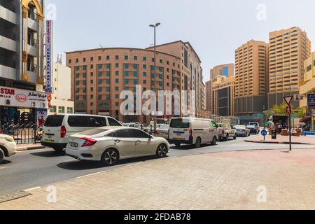 Dubai, VAE - 04. März 2021: Deira Schlafbereich in Dubai Stockfoto