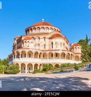 Ägina-Insel in Griechenland. Kirche von Saint Nectarios Stockfoto