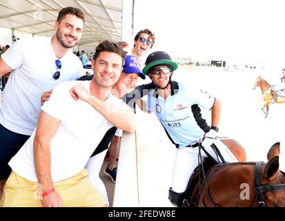 Miami Beach, FL, USA. April 2021. Sterling Jones nimmt am 23. April 2021 am World Polo League Beach Polo in Miami Beach, Florida, Teil. Kredit: Mpi04/Media Punch/Alamy Live Nachrichten Stockfoto