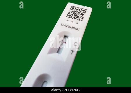 Covid-19 Selbsttest-Heimkit. Stockfoto