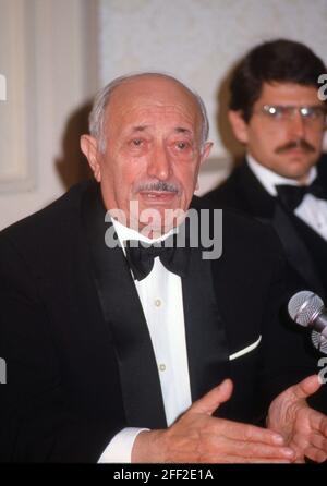 Simon Wiesenthal um die 1980er Jahre Credit: Ralph Dominguez/MediaPunch Stockfoto