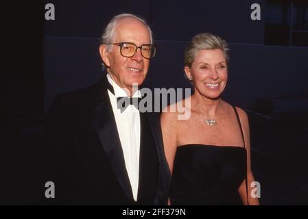 Harry Morgan und Barbara Bushman März 1988 Credit: Ralph Dominguez/MediaPunch Stockfoto