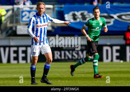 HEERENVEEN, NIEDERLANDE - 24. APRIL: Siem de Jong vom SC Heerenveen während des niederländischen Eredivisie-Spiels zwischen SC Heerenveen und PEC Zwolle in der Abe Lenstr Stockfoto