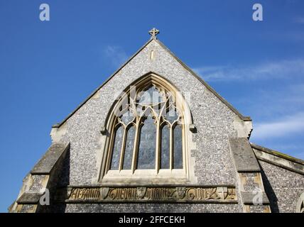 24. April 2021 - Bucks, Großbritannien: Blick von außen auf die christliche Kirche Stockfoto