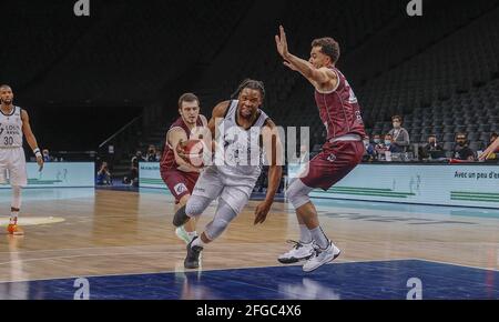 GUERSCHON YABUSELE (FRA) Power Forward von ASVEL LDLC im Einsatz während des Basketball French Cup JDA Dijon gegen ASVEL Lyon-Villeurbanne von Tony Parker im AccorHotels Arena Stadium am 24. April 2021 in Paris, Frankreich. Foto von Loic Baratoux/ABACAPRESS.COM Stockfoto