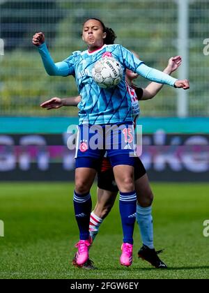 EINDHOVEN, NIEDERLANDE - 25. APRIL: Chasity Grant von Ajax beim Eredivisie Women Match zwischen PSV und Ajax auf dem PSV Campus De Herdgang am 25. April Stockfoto