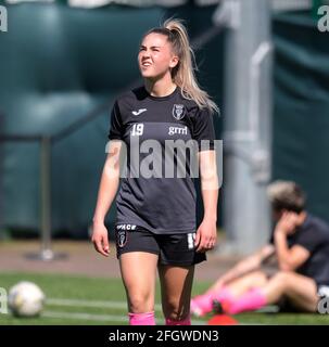 Edinburgh, Großbritannien. April 2021. Aoife Colvill aus Glasgow City vor dem Spiel der Scottish Women's Premier League 1 in Oriam in Edinburgh, Schottland. Kredit: SPP Sport Pressefoto. /Alamy Live News Stockfoto