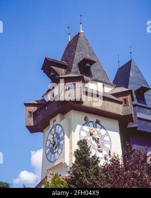 Österreich. Dies ist der berühmte Schlossberg-Uhrenturm in Graz, der zweitgrößten Stadt Österreichs in der Steiermark im Südosten Österreichs, unweit der Grenze zu Slowenien. Stockfoto