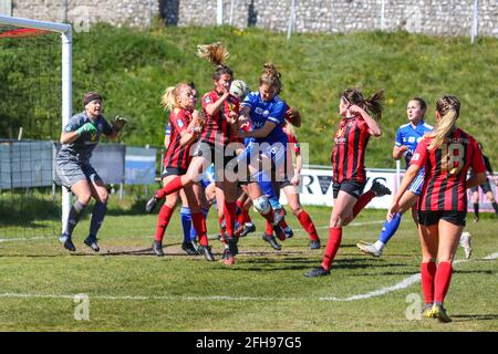 Lewes, Großbritannien. Dezember 2019. Leicester attackiert die Ecke während des FA Womens Championship Spiels zwischen dem FC Lewes und Leicester City an der Dripping Pan in Lewes. Kredit: SPP Sport Pressefoto. /Alamy Live News Stockfoto