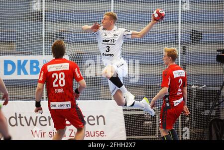 Eat, Deutschland. 25. Apr 2021. firo: 25.04.2021, Handball, Liqui Moly Bundesliga, HBL, Saison 2020/2021 TUSEM Essen - Holstein Kieler Tor, Hit, Sven Ehrig Quelle: dpa/Alamy Live News Stockfoto