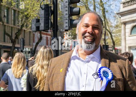HOLBORN, LONDON, ENGLAND- 24. April 2021: David Kurten, Kandidat des Londoner Bürgermeisters für die Heritage Party Stockfoto