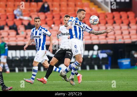 Joselu Mato von Alaves während des Fußballspiels der spanischen Meisterschaft La Liga zwischen Valencia CF und Alaves am 24. April 2021 im Estadio de Mestalla in Valencia, Spanien - Foto Maria Jose Segovia / Spanien DPPI / DPPI / LiveMedia Stockfoto