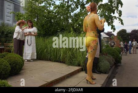 CHELSEA FLOWER SHOW, 24/5/04 PILSTON Stockfoto