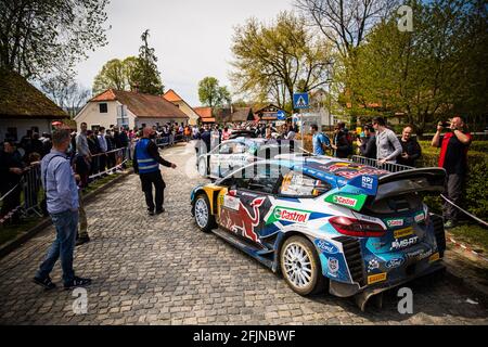 16 Fourmaux Adrien (Fra), Jamoul Renaud (bel), M-Sport Ford World Rally Team, Ford Fiesta WRC, Ambiente während der Rallye Kroatien 2021, 3. Lauf der FIA WRC 2021, FIA World Rally Car Championship, vom 22. Bis 25. April 2021 in Zagreb, Kroatien - Foto Bastien Roux / DPPI / LiveMedia Stockfoto