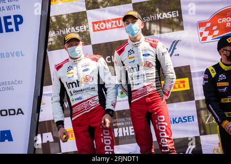 Zagreb, Kroatien. April 2021. Sesks Martins (lva), Francis Renars (lva), Ford Fiesta, Podium, Porträt während der Rallye Kroatien 2021, 3. Runde der 2021 FIA WRC, FIA Rallye-Weltmeisterschaft, vom 22. Bis 25. April 2021 in Zagreb, Kroatien - Foto Bastien Roux / DPPI Credit: DPPI Media/Alamy Live News Stockfoto