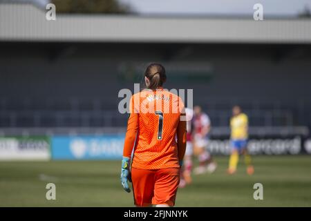 Borehamwood, Großbritannien. April 2021. Megan Walsh (#1 Brighton FC) sieht während des FA Women's Super League-Spiels zwischen Arsenal und Brighton FC im Meadow Park in Borehamwood aus. Kredit: SPP Sport Pressefoto. /Alamy Live News Stockfoto