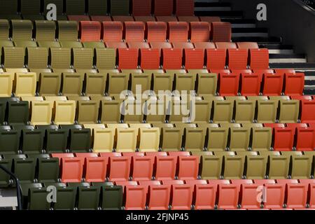 London, Großbritannien. April 2021. Ground View of the StoneX Stadium Leere Sitze in London, Großbritannien am 4/25/2021. (Foto von Richard Washbrooke/News Images/Sipa USA) Quelle: SIPA USA/Alamy Live News Stockfoto