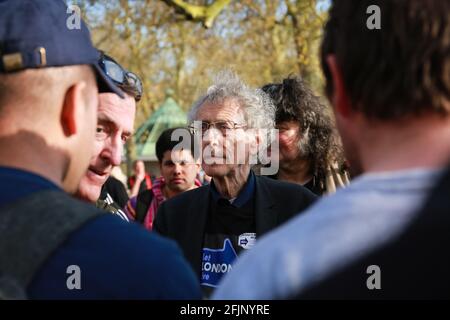 London, Großbritannien. 24. April 2021. Piers Corbyn beim Protest „Unite for Freedom“. Anti-Lockdown-Protest im Hyde Park. Quelle: Waldemar Sikora Stockfoto