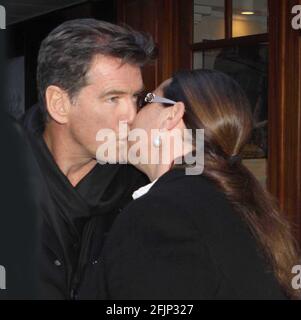 Pierce Brosnan Wife Keely 2010, Foto von John Barrett/PHOTOlink Stockfoto