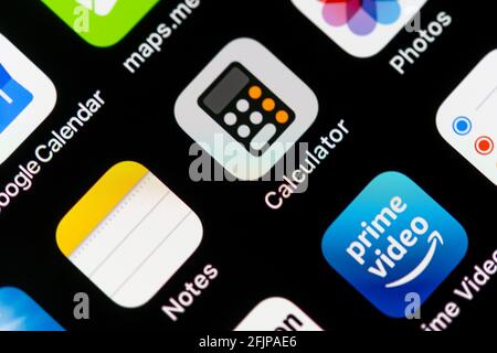 Apps, App-Icons auf dem Homescreen, Anzeige auf einem Bildschirm vom Handy, iOS, Smartphone, Makroaufnahme, Detail, Formatfuellend Stockfoto